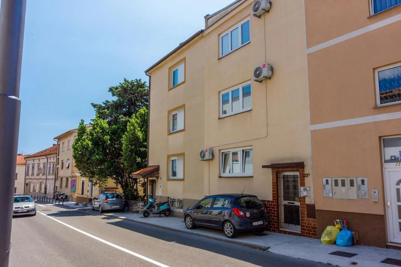Apartments And Room Art Crikvenica Croatia