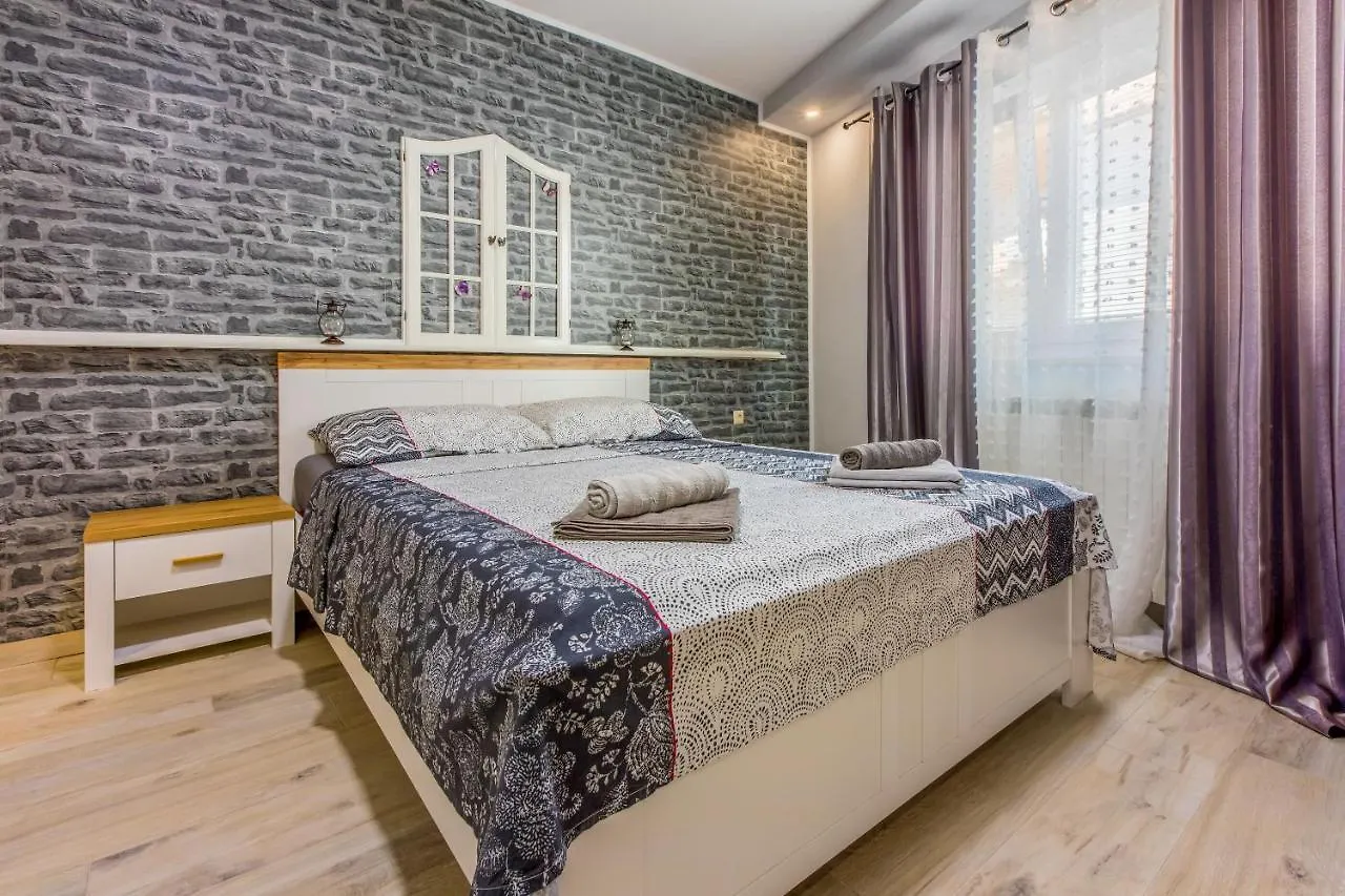 Apartments And Room Art Crikvenica Croatia