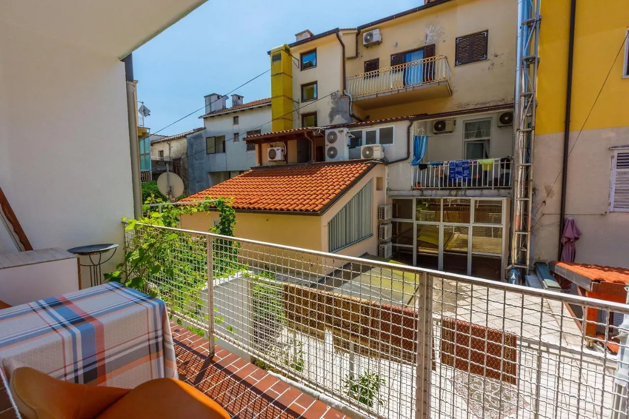 Apartments And Room Art Crikvenica