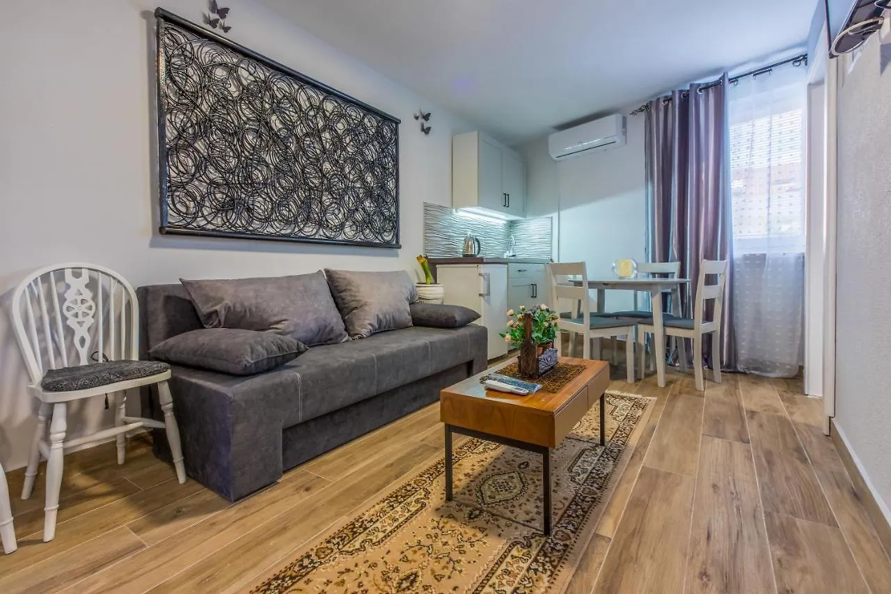 Apartments And Room Art Crikvenica