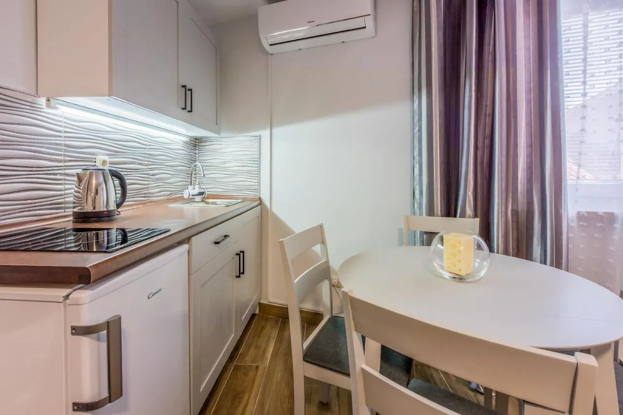Apartments And Room Art Crikvenica 0*,